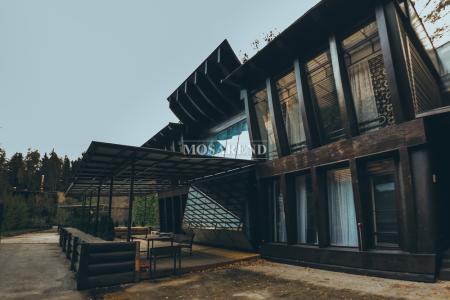 Комплекс из четырёх коттеджей на 80 человек