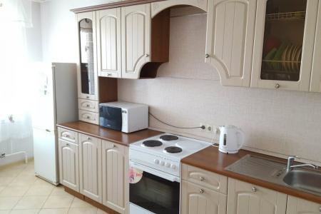 «Двухкомнатная квартира недалеко от ЖД-вокзала»