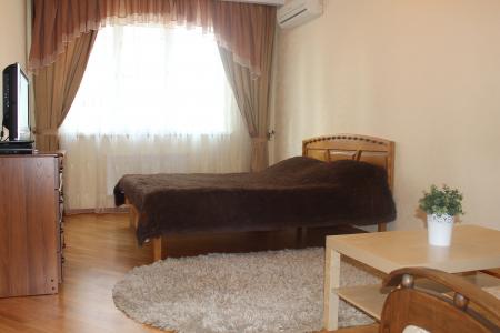 Квартира на Клары Лучко, рядом клиника Эмбрио