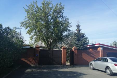 Аренда коттеджа посуточно в Красноярске.