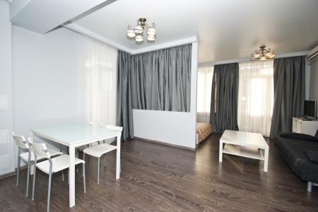 1-ком. квартира с евроремонтом в центре Волгограда