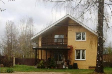 Коттедж в пос. Ленинский