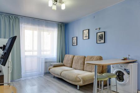 Квартира недалеко от центра на берегу реки