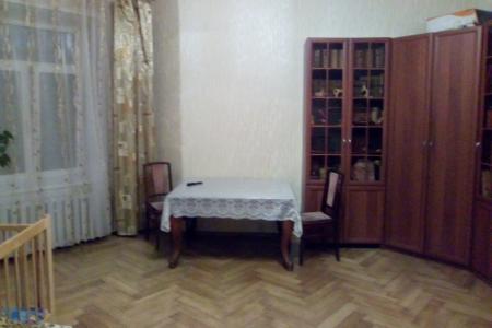 Двухкомнатная у метро ВЛАДИМИРСКАЯ