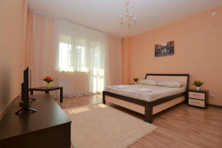 Однокомнатная квартира рядом с ТРЦ "Планета"