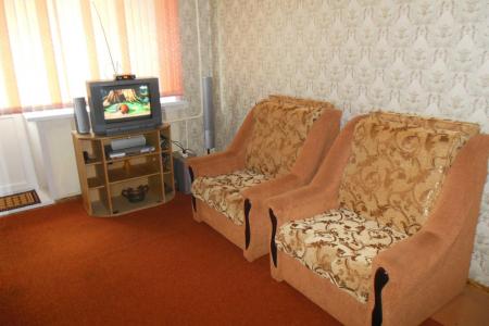 Центр. Ул. Дьяконова. Дом 11.