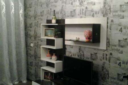 Сдаётся 2-х комнатная уютная, квартира на сутки в Борисове, центр города, евроремонт!