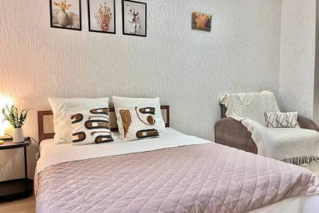 Студия Апарт Гулливер с лоджией в центре