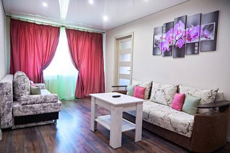 Уютная вместительная квартира с современным евроремонтом рядом с парком