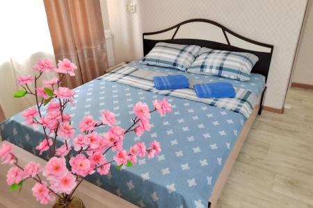 1-комн.квартира, Нефтяники, Нефтезаводская,7