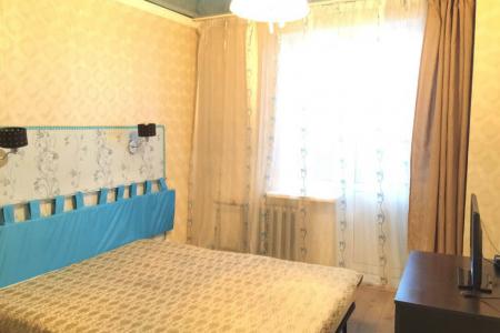 Двухкомнатная квартира в центре города посуточно