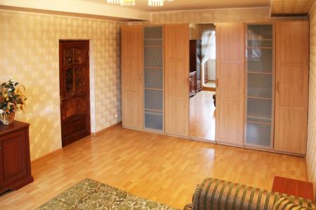 дам уютную однокомнатную квартиру посуточно. Собственник!