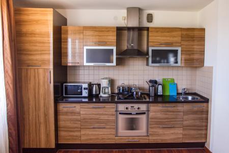 Студия на Баррикад 144