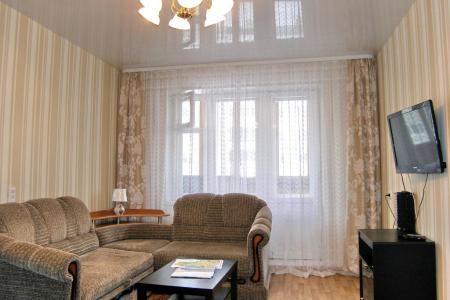 Домашняя гостиница Виктория в Новоуральске. Квартиры посуточно.  www.viki66.ru