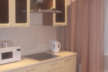 Сдам посуточно 1 комнатную в Сургуте