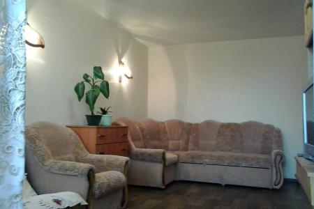 Уютная 2-х комнатная в 50 метрах от метро Золотая нива