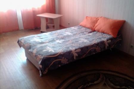 Однокомнатная квартира, центр-7 минут, аэропорт-5 минут