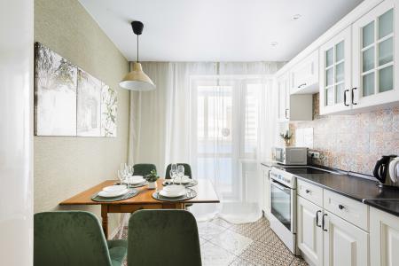 Радужная квартира недалеко ОТ ЗАЛИВА, гостиничный сервис