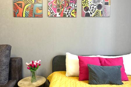 Уютная квартира для 4х возле планеты