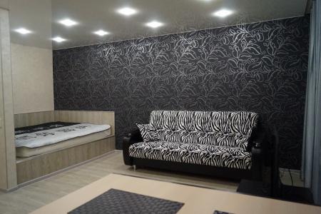 Сдаю 1 комнатную квартиру посуточно