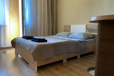 УютHome на Дмитрия Михайлова 1