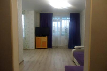 Недорогая однокомнатная квартира в хорошем районе.