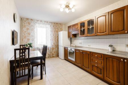 Трехкомнатная квартира в центральном районе