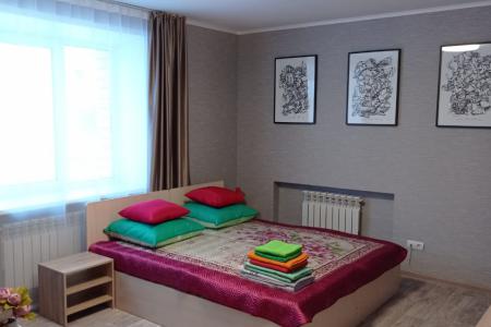 Уютная двухкомнатная квартира на Суркова