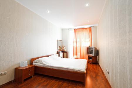 квартиры посуточно метро пл.Маркса