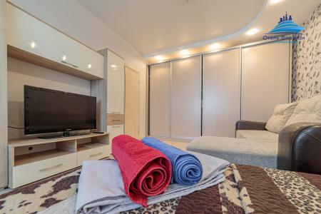 Новая квартира в центре, за ТЦ Суворовский