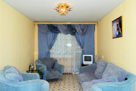 1-комнатная квартира, ул. Дзержинского 8