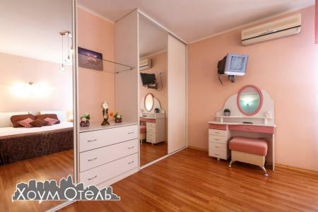 Двухкомнатная квартира , Комсомольская 5