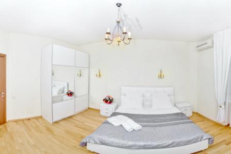 Шикарные апартаменты возле метро