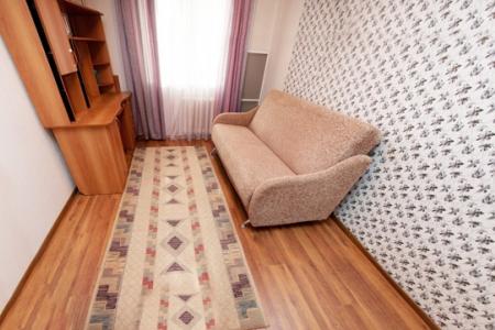 ул. Куйбышева, 80, 2-комнатная квартира