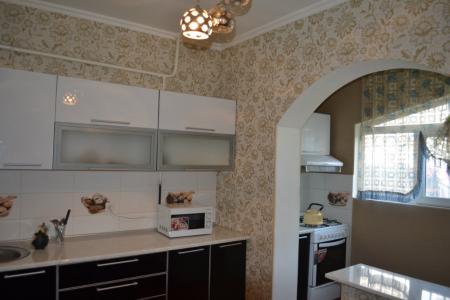 Сдается 2 ком. кв люкс VIP с евроремонтом в центре города,  Юг-2 рядом с Вефа центром.