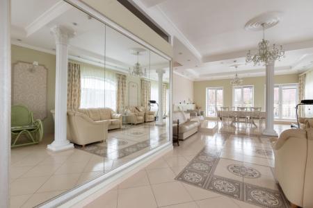 МАРЬИНО рядом лес и пруд