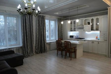 Квартира-студия на Горького