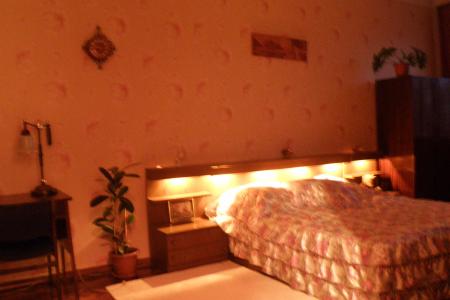 1-2-3 КОМНАТНЫЕ  КВАРТИРЫ В ЛУЧШИХ РАЙОНАХ ГОРОДА НА ДЕНЬ, НЕДЕЛЮ, МЕСЯЦ   БЕЗ ПОСРЕДНИКОВ.