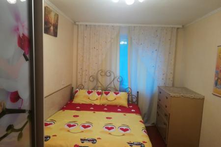 Сдам 3х комнатную квартиру в городе Севастополе (Центр)все удобства