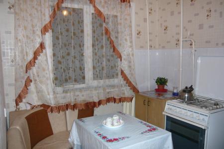 Сдам 2-х комнатную по суткам