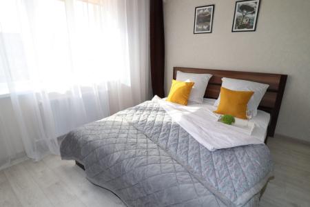 Апартаменты 180 Уютный Дом