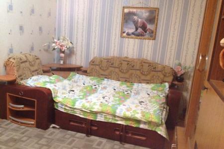 Однокомнатная квартира в спальном районе посуточно