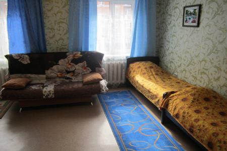 «Двухкомнатная квартира возле ЖД-вокзала»