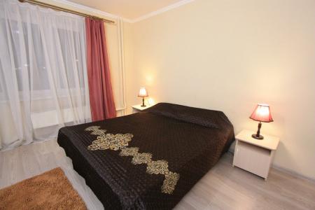 Сдается посуточно уютная квартира в Советском районе на углу улиц Шахтеров и Алексеева.