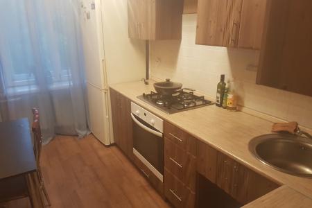 Сдам 2к квартиру в районе ЖД вокзала