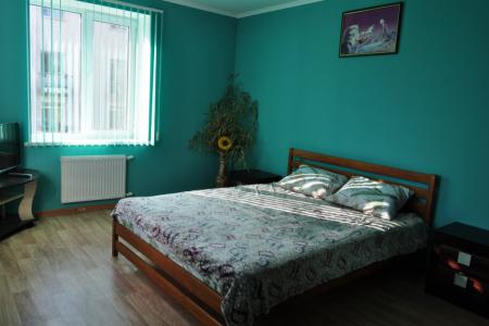 Сдается новый коттедж на 8-10 человек у моря