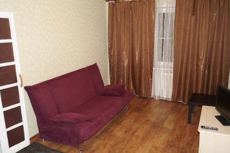 Сдаю 1 комнатную квартиру посуточно