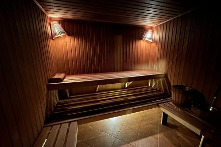 Дом на берегу речки на сутки от собственника