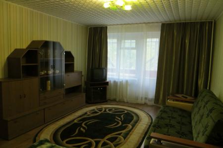 Двухкомнатная квартира на остановке 2-ой Брянск