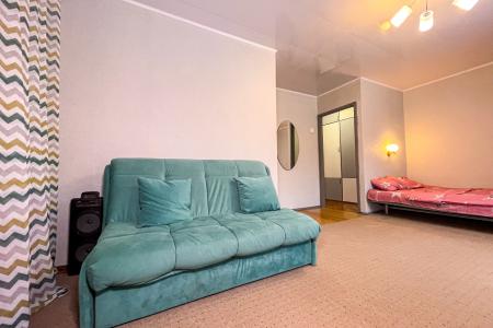 1-кoмнатнaя квapтиpa РЯДОМ С МEТPО!